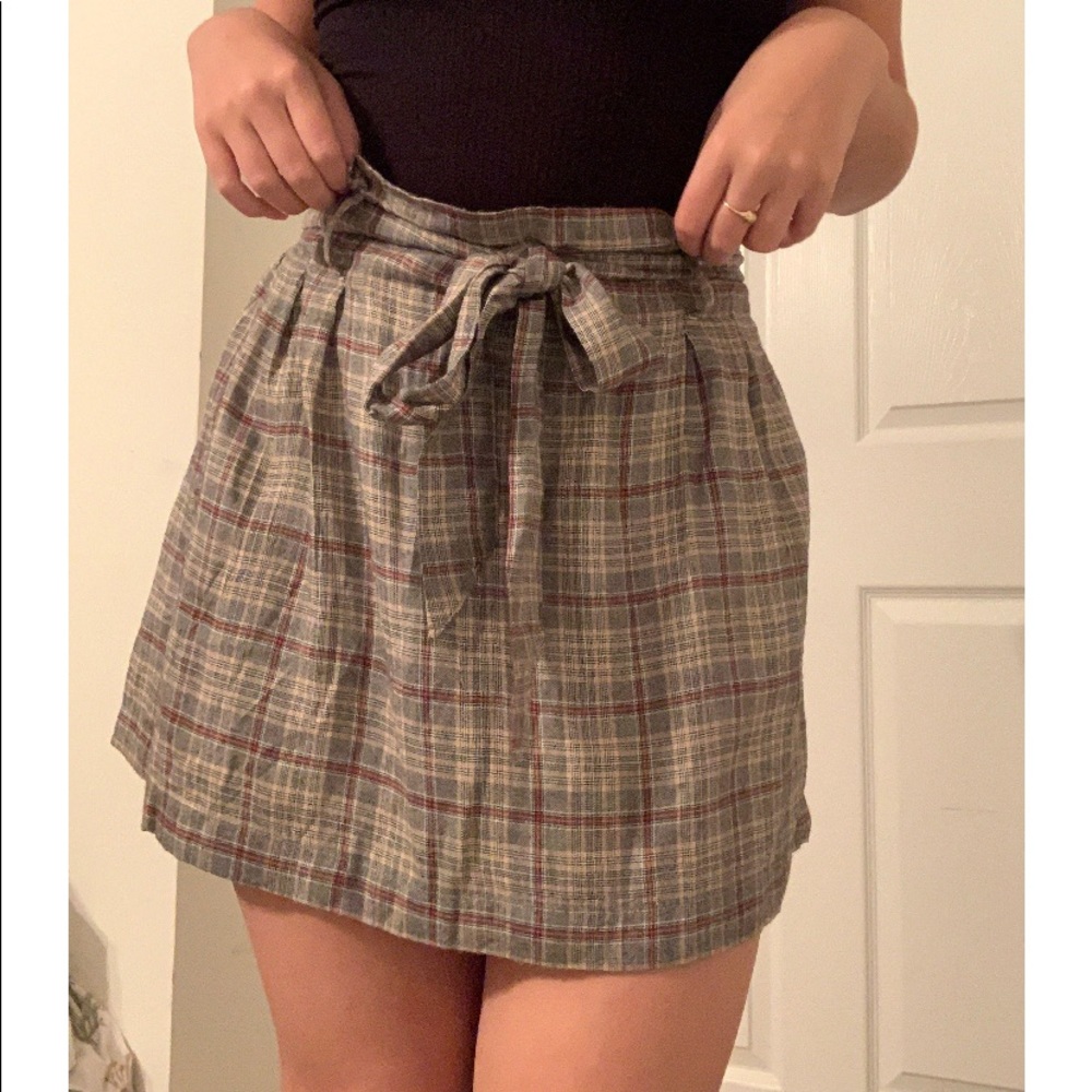 American eagle plaid mini skirt